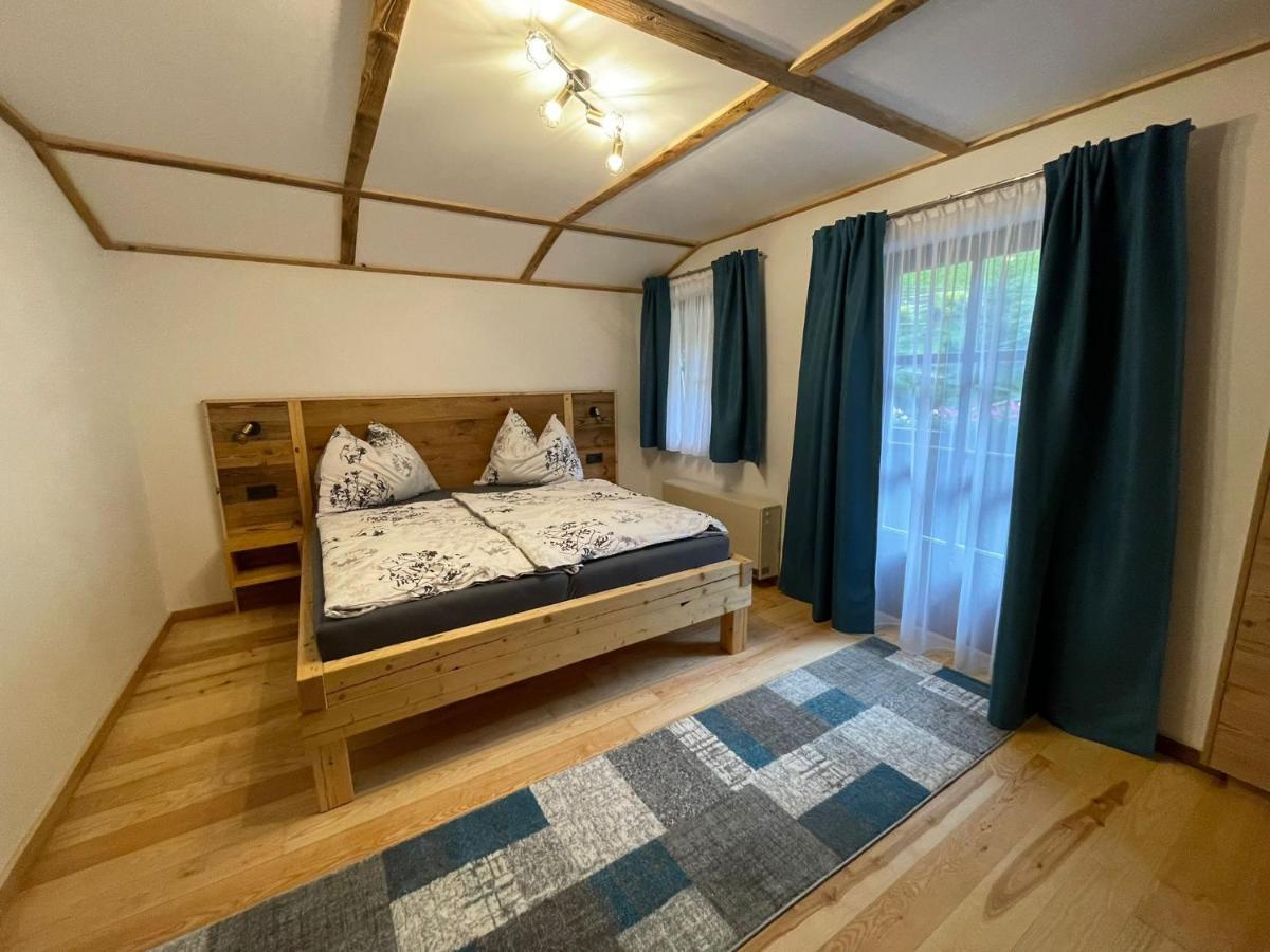 Ferienwohnung Rohrmoser Mit 2 Schlafzimmern Hüttschlag Eksteriør bilde