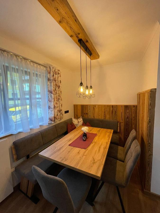 Ferienwohnung Rohrmoser Mit 2 Schlafzimmern Hüttschlag Eksteriør bilde